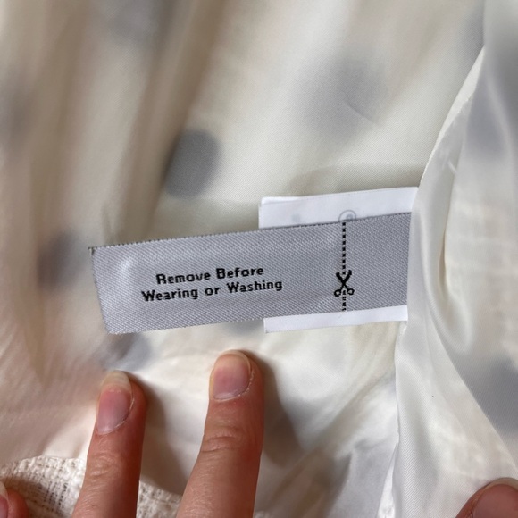 J. Crew Spring Jacket in Polka Dot Textured Tweed Size 4 White 100% Cotton NWOT - Picture 6 of 8